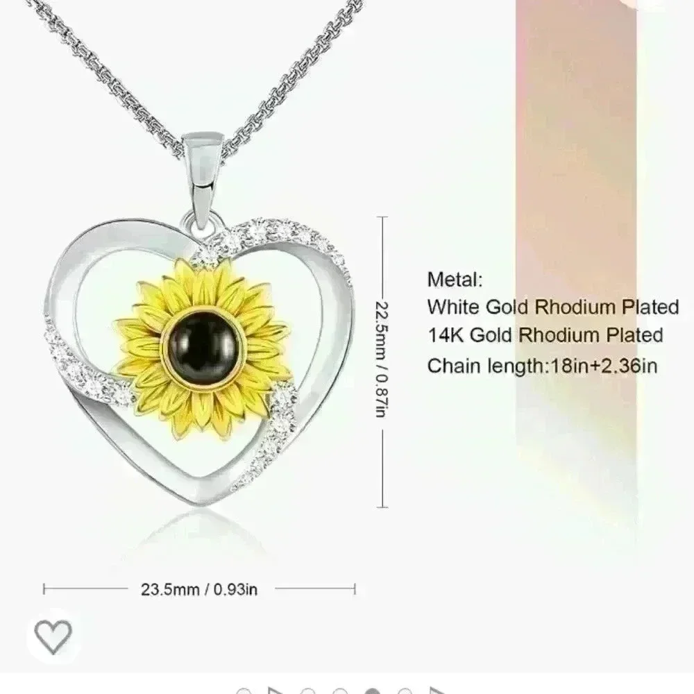 🌻NWOT SNZM NECKLACE